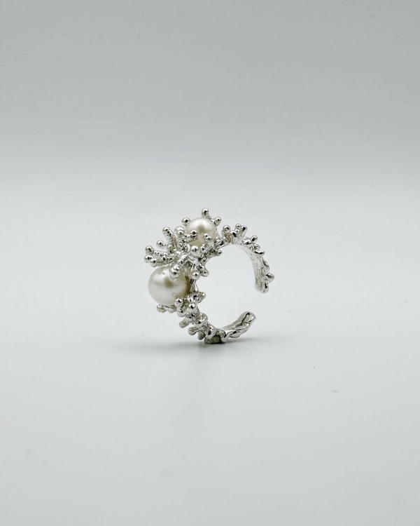 Purity Earcuff